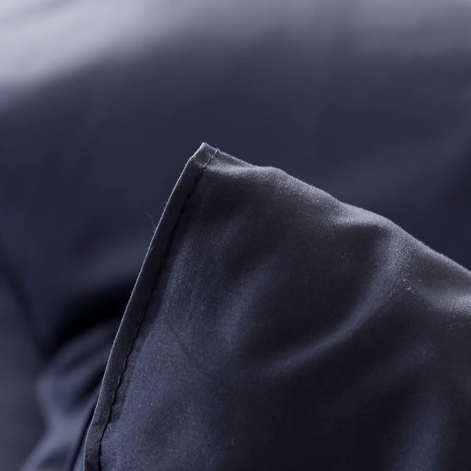 ROSGONIA Oversized King Comforter 128x120, 3pcs Super King Plus (1 Navy Blue Comforter & 2 Pillowcases) Lightweight Warm Bedding Set Blanket Quilts