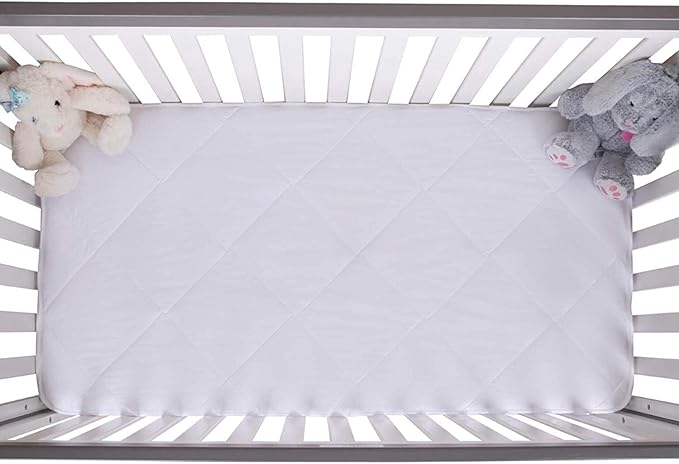 MAXI PortaCrib Size Mattress Pad - Luxurious Cotton Sateen Mattress Protector - Soft, Comfortable, and Breatheable Mattress Cover - Mattress Pad Protects Mattress from Dust, Dirt, Spills, and Stains
