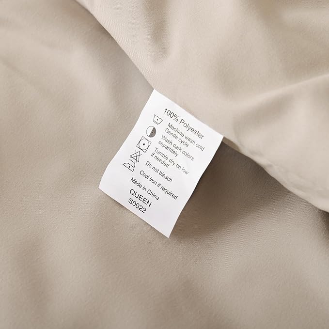 ROSGONIA Oversized King Comforter 120x120, 3pcs Super King Comforter (1 Light Khaki Comforter & 2 Pillowcases) Lightweight Warm Bedding Blanket Quilt