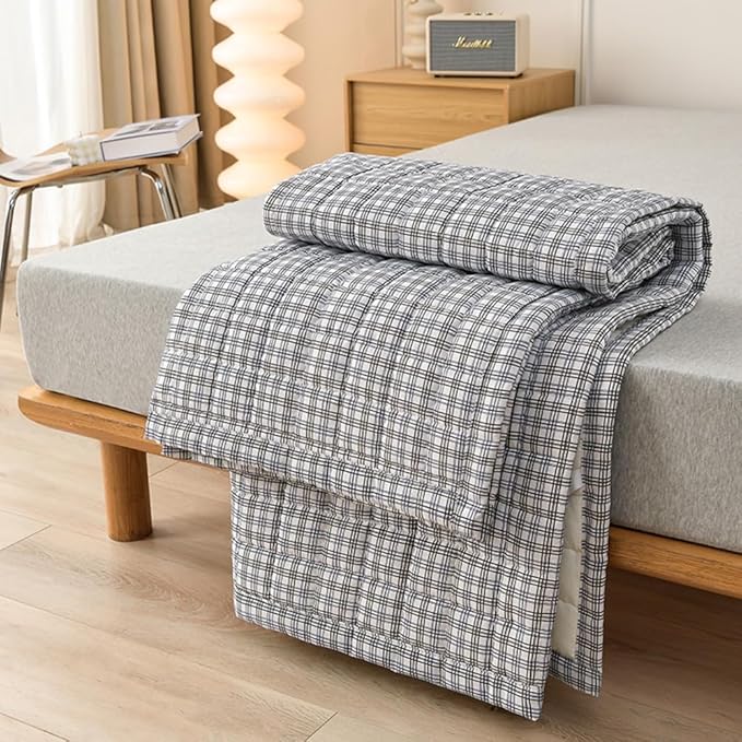 Mattress Pad King,Breathable,Non-Slip Mattress Protector with Elastic Straps,Quilted Mattress Topper Cover for Adults and Kids,Raw Cotton,Washable