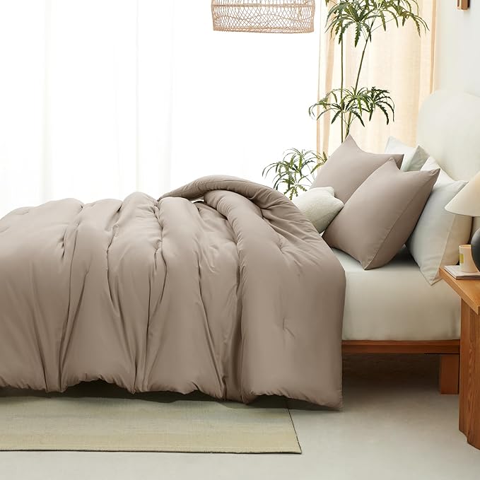 CozyLux Queen Comforter Set Khaki, 3 Pieces Solid Comforters Queen Size Breathable Quilted Bedding Sets, Luxury Soft Lightweight Bed Set with Down Alternative Comforter and 2 Pillowcases All Seasons