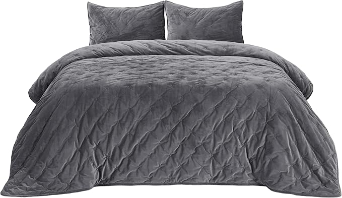 Bedsure Velvet Fleece Comforter Set King, Dark Grey Lightweight Quilted Bedding Set, Soft Warm Blanket for All Season, 3 Pieces, 1 Comforter (104" x 90") and 2 Pillow Shams (20" x 36")