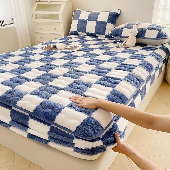 Velvet Fitted Sheet, Soft Velvet Fleece Bed Sheet Mattress Protector Cover with 12'' Deep Pocket Breathable Mattress Pad Cover, Elastic Fitted Mattress Topper(Full-47x79inch, Blue)