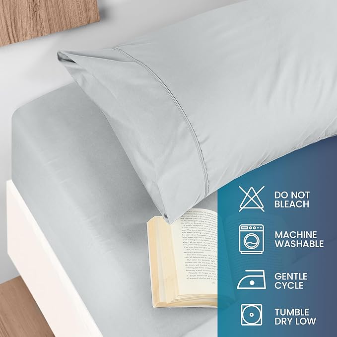 Utopia Bedding Queen Size 4 Piece Sheet Set - Brushed Microfiber - Soft Bed Sheets for Queen Size Bed Set - Includes 1 Fitted, 1 Flat, & 2 Pillow Cases - Deep Pocket (Light Grey)