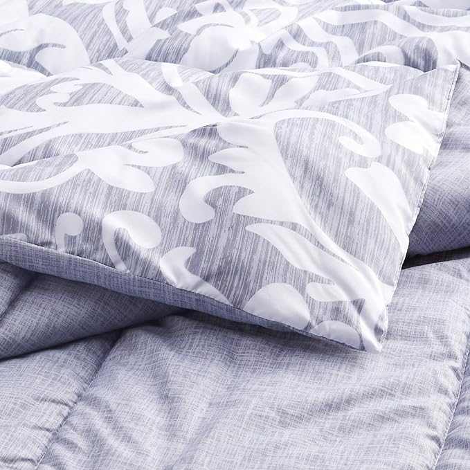 Amazon Basics King Size Ultra-Soft Lightweight Microfiber Reversible 3-Piece Bedding Comforter Set, Gray Medallion