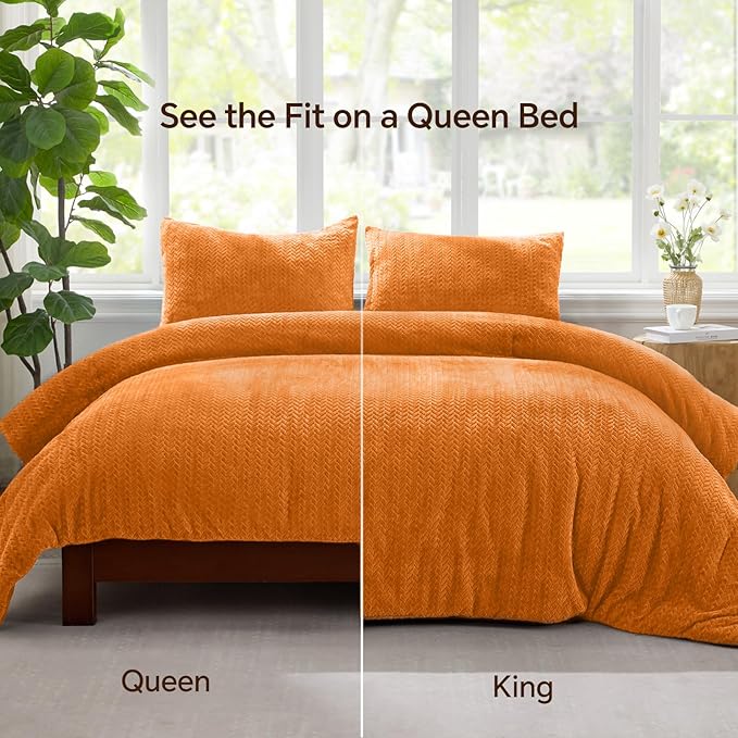 Flannel Fleece Full Comforter Set - Furry Burnt Orange Leaves Pattern Faux Fur Bed Set, Winter Ultra Soft Fuzzy Comfort Set, Velvet Bedding Set for Bed with 2 Pillow Cases