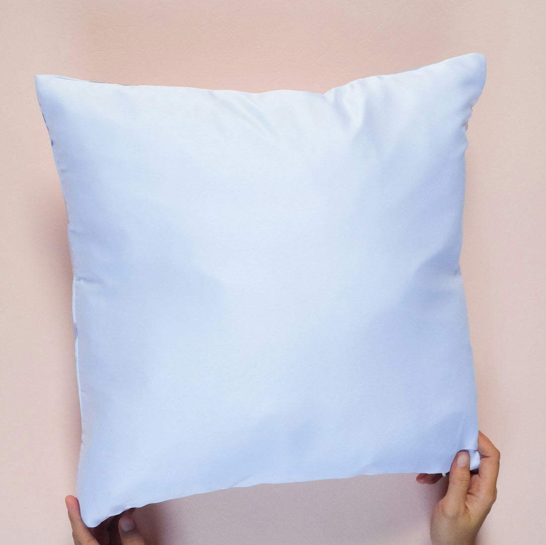 [RESTMENT] The "Silk Pillowcase Friction Shift": How to stop bedhead hair breakage and morning facial sleep creases