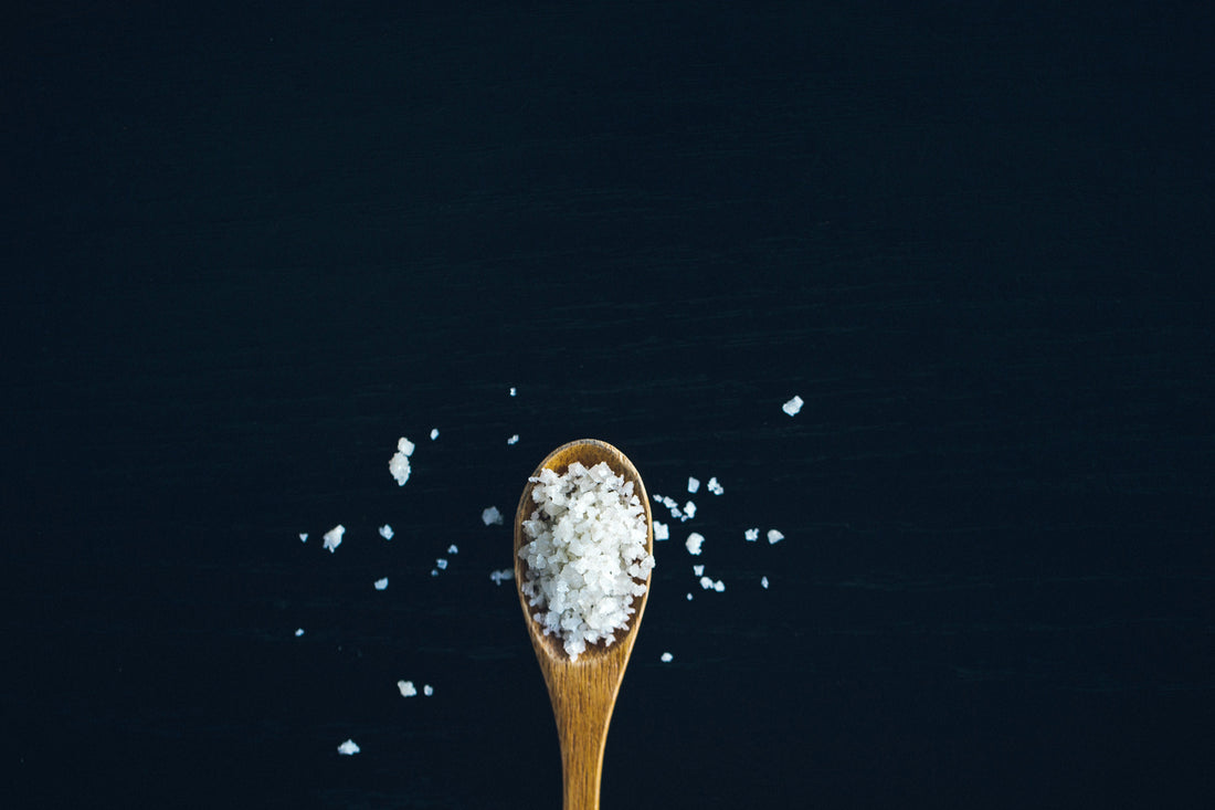 [RESTMENT] The "Epsom Salt Pillow Soaking Reset": How to revive yellowed, flattened feather pillows to crisp fluffy loft