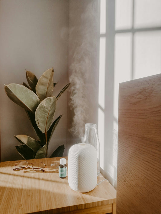 [RESTMENT] The "Lavender Pillow Mist Physics": How olfactory sensory cueing triggers instant parasympathetic relaxation