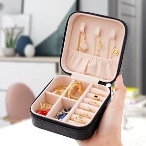 Neveika Portable Travel Mini Jewelry Box Leather Jewellery Ring Organizer Case Storage Gift Box Girls Women (black). - Image 9