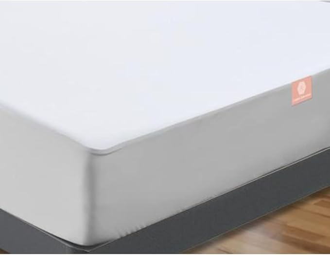 DreamFit DreamComfort Luxurious Waterproof Mattress Protector with StaDry Moisture-Wicking, Fine Brushed Microfiber & Breathable Design, Cal King