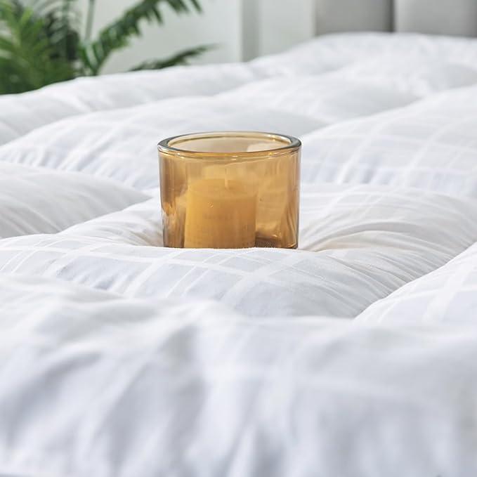 WhatsBedding 5 Inch Duck Feather Bed Mattress Topper, 100% Cotton Extra Thick Mattress Pad, 2500gsm Overfilled Pillow Top, Hotel Collection