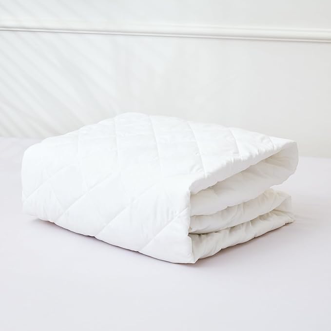 White Fitted Mattress Pad King Size Bed Protector-Stretches up to 16 Inches Deep Hypoallergenic Ultimate Protection and Comfort Easy to Clean Fits Snugly Durable and Long-Lasting