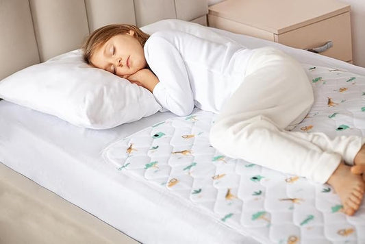 Lynmark® Potty Training Mattress Protector Pee Pads for Kids - Waterproof Toddler Bed Wetting Mat for Toilet Training - Non-Slip Washable Bedwetting Topper Absorbs Up to 2000ml - 35" x 33", Explorer