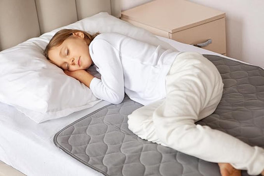 Lynmark?? Toddler Potty Training Bed Pads - Soft Waterproof Bedwetting Pee Protector Mat for Kids - Multi-Layer Non-Slip Washable Incontinence Mattress Sheet Absorbs Up to 2000ml - 33" x 27", Grey