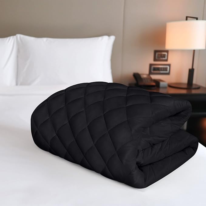 Utopia Bedding Quilted Fitted Mattress Pad, Queen Size, Elastic Fitted Mattress Topper Protector and Cover with Deep Pocket Stretches up to 16 Inches, Machine Washable (Black)