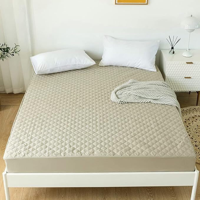 vctops Quilted Fitted Sheet Waterproof Mattress Protector Pad Ultra Soft Elastic Fitted Deep Pocket Bed Cover (Khaki,King)