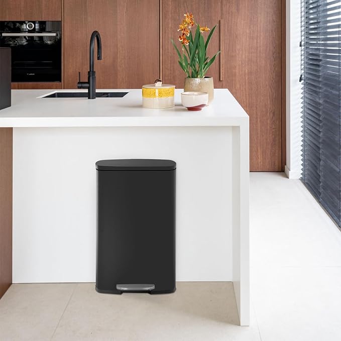 Kitchen Trash Can with Lid for Office Bedroom Bathroom Step Trash Bin Fingerprint-Proof Garbage Bin Brushed Stainless Steel 13 Gallon (Black) - Image 5