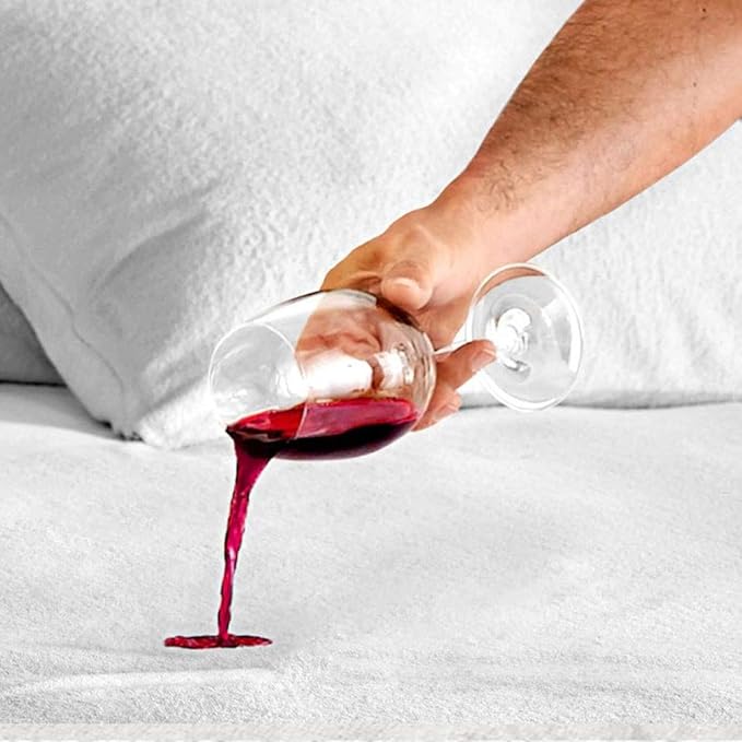 London Fog Premium Waterproof Hypoallergenic White Cotton 1-Piece Queen Mattress Protector, basic, 80% Cotton/20% Polyester, for Men and Women, OEKO-TEX Certified Confidence
