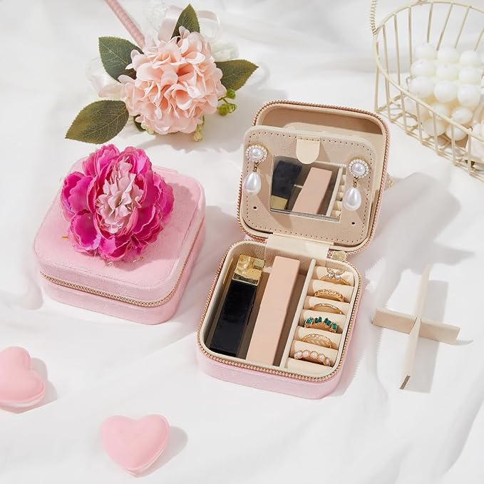 Smileshe Personalized Gifts for Mom Mothers Day, Birthday, Graduation Gift for Girls Fashion, Travel for Teen Girls Trendy Stuff, Velvet Jewelry Box with Flower, Letter J, Pink - Image 3
