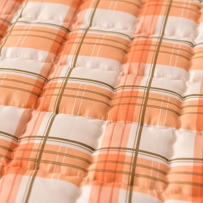 Mattress Pad King，Breathable，Non-Slip Mattress Protector with Elastic Straps，Quilted Mattress Topper Cover for Adults and Kids，Raw Cotton，Washable