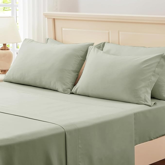 Zzlpp Queen Comforter Set 7 Pieces, Sage Green Seersucker Bed in a Bag with Comforter and Sheets, All Season Bedding Sets with 1 Comforter, 2 Pillow Shams, 2 Pillowcases, 1 Flat Sheet