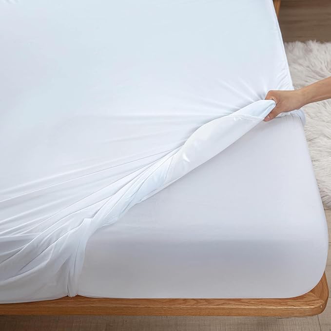 Kingnex California King Mattress Protector Waterproof Cal Fitted Sheet Style Deep Pocket Mattress Cover with Elastic Skirt