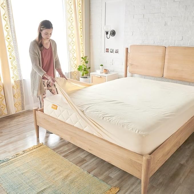 Happsy Organic Waterproof Mattress Protector Pad - Elastic Fitted Mattress Protector - Machine Washable Mattress Topper Breathable Fitted Cover for Queen Mattress - 60" x 80"