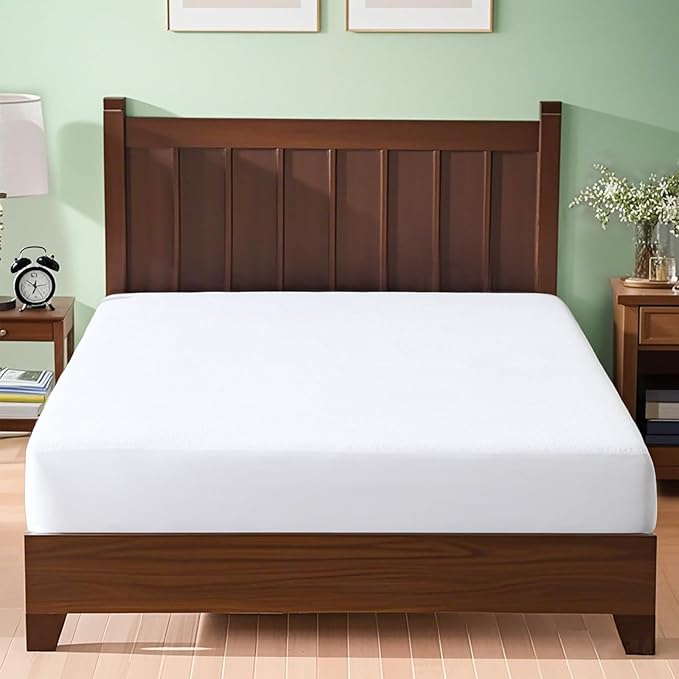 ClevaHome Full Size 100% Waterproof Mattress Protector, Deep Pockets Fits up to 18 Inches, Soft Breathable Noiseless Terry Cover, Machine Washable