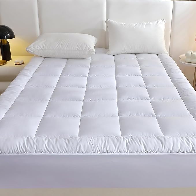 Quilted Fitted Mattress Pad, Quilted Fitted Premium Mattress Protector, Elastic Fitted Mattress Topper Protector and Cover Stretches up to 16 Inches Deep, Breathable, Machine Washable (White, King)