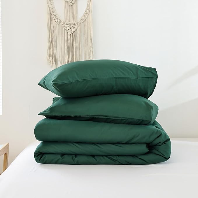 ROSGONIA Oversized King Comforter 128x120, 3pcs Super King Plus (1 Dark Green Comforter & 2 Pillowcases) Lightweight Bedding Set Quilt