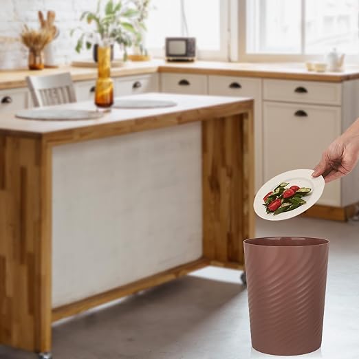UUJOLY Plastic Trash Can Wastebasket, Garbage Container Basket for Bathrooms, Kitchens, Offices, Kids Rooms (Brown, 1.8 Gallon) - Image 5