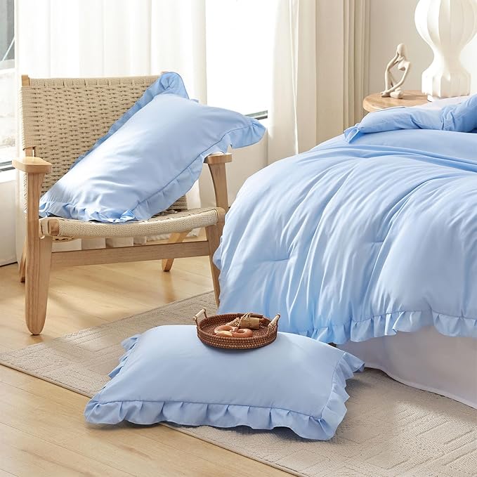 JANZAA Ruffle Light Blue Comforter Set Full Size Comforter 3PCS 1 Emerald Comforter and 2 Pillowcases Vintage Farmhouse Shabby Chic Bedding Soft Fluffy Comforter Set All Season (Light Blue, Full)