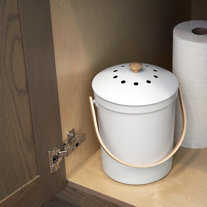 Beautiful Kitchen Compost Bin with Smell Proof Lid - Rust Proof and Odorless Compost Bucket for Your Countertop with No Smell Filters - Easy to Clean 1.1 Gallon Bin Looks Great On Any Kitchen Counter - Image 8