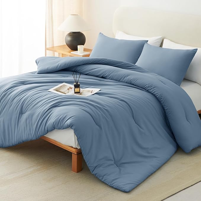 CozyLux California King Comforter Set Grayish Blue, 3 Pieces Cal King Solid Breathable Quilted Bedding Set, Dusty Blue Luxury Soft Lightweight Bed Set with Down Alternative Comforter and 2 Pillowcases