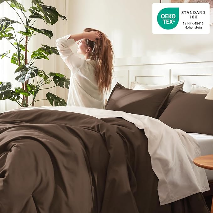 Litanika Comforters Brown Oversized Queen Size, 3 Pieces Lightweight Solid Bedding Set & Collections, All Season Fluffy Bed Set (98x98In Comforter & 2 Pillowcases)