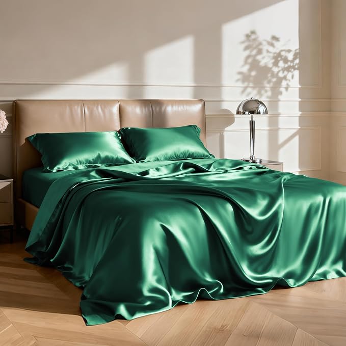 Love's cabin Satin King Sheet Sets - 4 Piece Dark Green Silky Sheets King Size Bed with Deep Pocket, Luxury Silk Feel King Size Satin Sheet Set (1 Flat Sheet,1 Fitted Sheet,2 Pillow Cases)