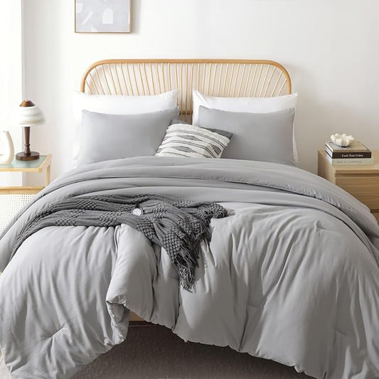 ROSGONIA Queen Comforter Set Grey, 3pcs Bedding Comforter Sets (1 Gray Comforter & 2 Pillowcases) All Season Soft Lightweight Bedspread Blanket Quilt