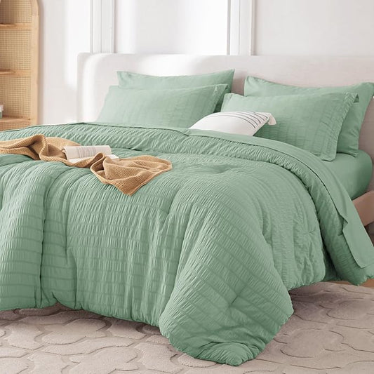 MUXHOMO 7 Pieces Queen Comforter Set, Seersucker Bed in a Bag Queen Size, All Season Luxury Bedding Set with Comforter, Flat Sheet, Fitted Sheet, Pillowcases & Shams, Sage Green