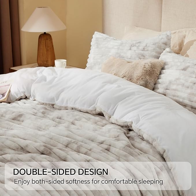 BEDELITE Fleece King Comforter Set -Super Soft & Warm Fluffy Grey&White Bedding, Luxury Fuzzy Heavy Bed Set for Winter with 2 Pillow Cases