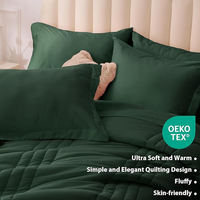 Twin XL Comforter Set Emerald Green - Bed in a Bag Twin XL Size 5 Pieces, Soft Bedding Set for All Seasons, Premium College Dorm Comforter Set with Comforter, 1 Sheet, 1 Pillowcase & 1 Sham