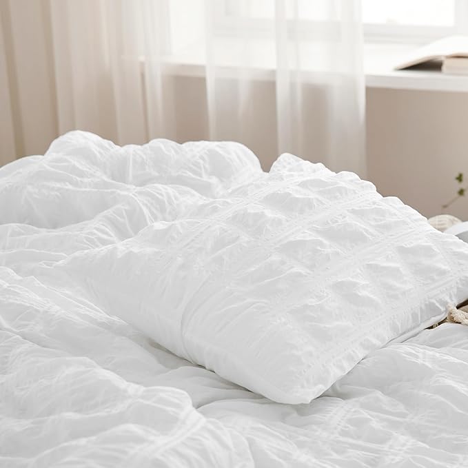 Bedsure Plaid Seersucker Comforter Sets Full Size Bed 7 Piece, Soft Lightweight White Bedding All Season Full Bed in a Bag Set with Comforters, Sheets, Pillowcases & Shams