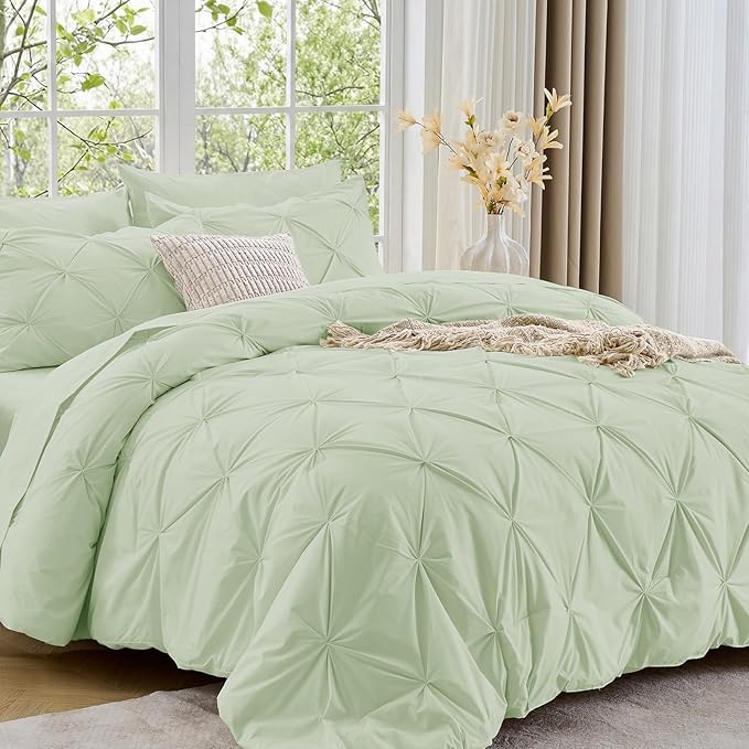 Sasttie Twin XL Comforter Set, 5-Piece Bed in a Bag, Pintuck Bedding Sets for All Season, Includes Comforter, Flat Sheet, Fitted Sheet, Pillowcase and Pillowsham, Mint