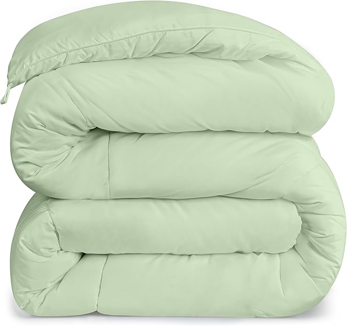 Utopia Bedding Comforters Queen Size, All Season Duvet Insert, Down Alternative Box Stitched Bed Comforter with Corner Tabs, Machine Washable (Sage Green)