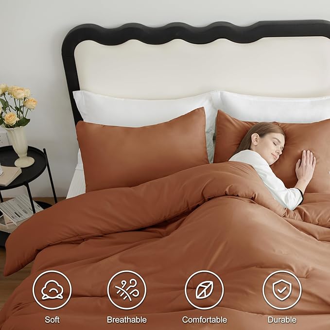 CozyLux Full Size Comforter Set Pumpkin, 3 Pieces Solid Breathable Quilted Bedding Sets, Fall Luxury Lightweight Soft Bed Set with Down Alternative Comforter and 2 Pillowcases for All Seasons