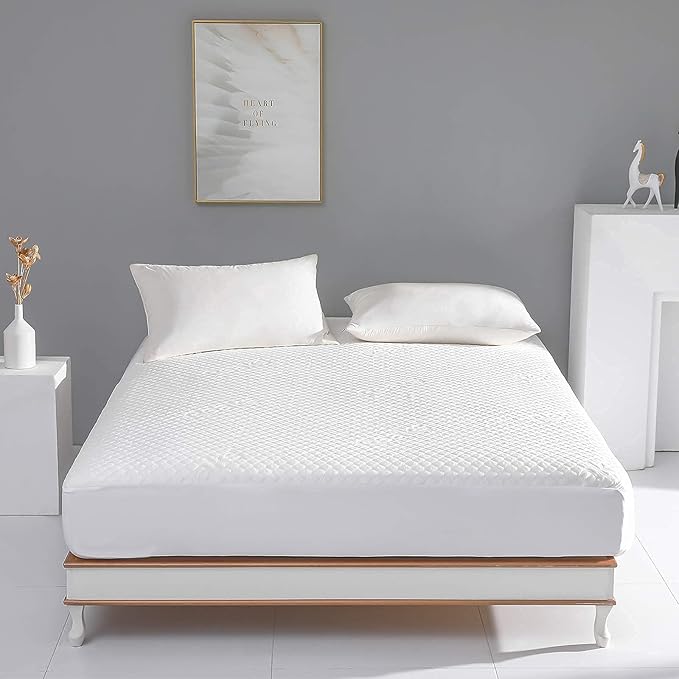 King Size Waterproof Mattress Protector Fitted Mattress Pad Cover with Deep Pocket Up to 18'' (Pack of 2)