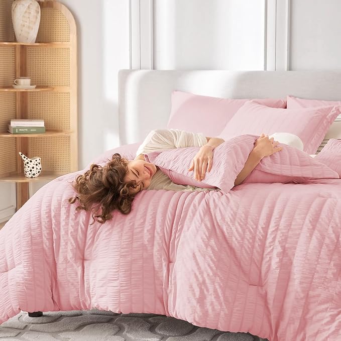 MUXHOMO 5 Pieces Twin Comforter Set, Seersucker Bed in a Bag Twin Size, All Season Luxury Bedding Set with Comforter, Flat Sheet, Fitted Sheet, Pillowcase & Sham, Pink