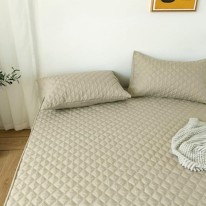 jejeloiu Khaki Quilted Mattress Pad, 100% Waterproof Breathable King Bedding Fitted Sheet Mattress Protector 14" Deep Pocket Cotton Snow Down Alternative Filling Mattress Cover (King,Khaki)
