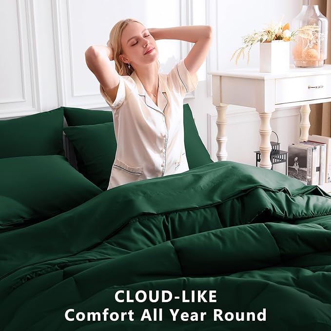 CozyLux Queen Comforter Set Emerald Green, 7 Pieces Bed in a Bag, Green Comforters Queen Size, All Season Bedding Sets with Stitch Quilted Comforter, Flat Sheet, Fitted Sheet, Pillowcases