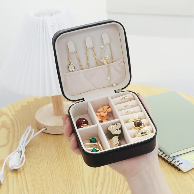 OceeK Travel Jewelry Case Box Organizer, PU Leather Small Jewelry Box,Portable Travel Jewelry Storage Case,Black,1 Pack - Image 4